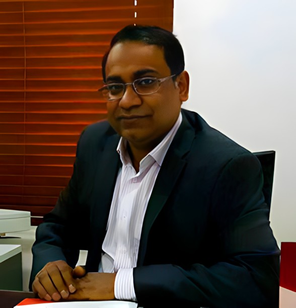 dr-masud-ul-hassan-eye-surgeon.remini-enhanced.jpg